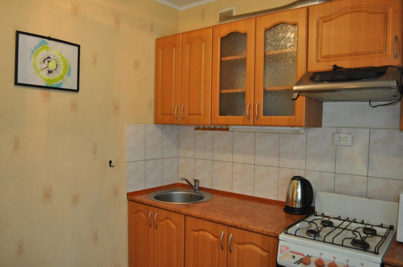 Apartment For Rent Reasonable Price Kremenchuk Bagian luar foto